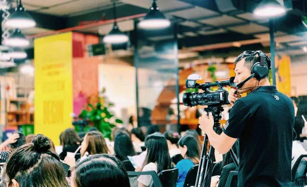 chụp ảnh đám tang quay phim chụp ảnh tang lễ dịch vụ mai táng trọn gói tang lễ trọn gói