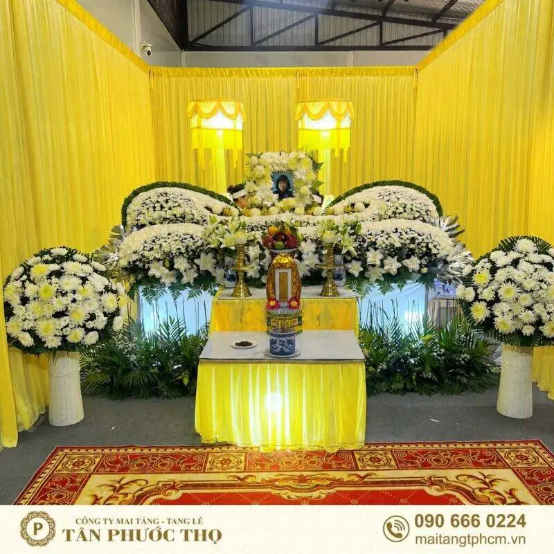 trang trí hoa tươi trang trí sảnh tang trong dịch vụ tang lễ và dịch vụ mai táng