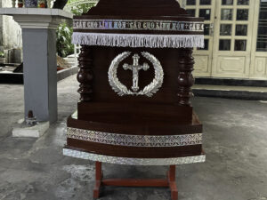 Quan tài hỏa táng Lớn Công Giáo mặt trước