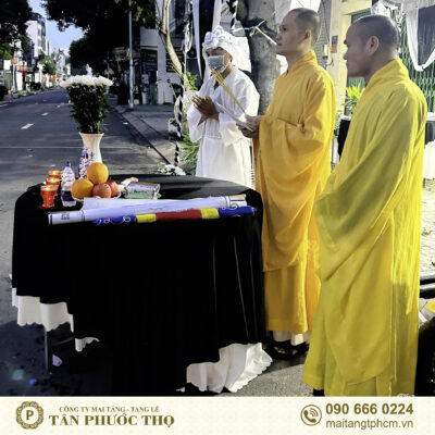 cũng cáo đạo lộ theo nghi thức tang lễ phật giáo