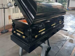 Quan tài hoả táng hiện đại Huyền Trường Phúc bên trong