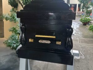 Quan tài hoả táng hiện đại Huyền Trường Phúc trước