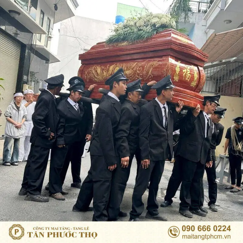 đội công nhân tang lễ
